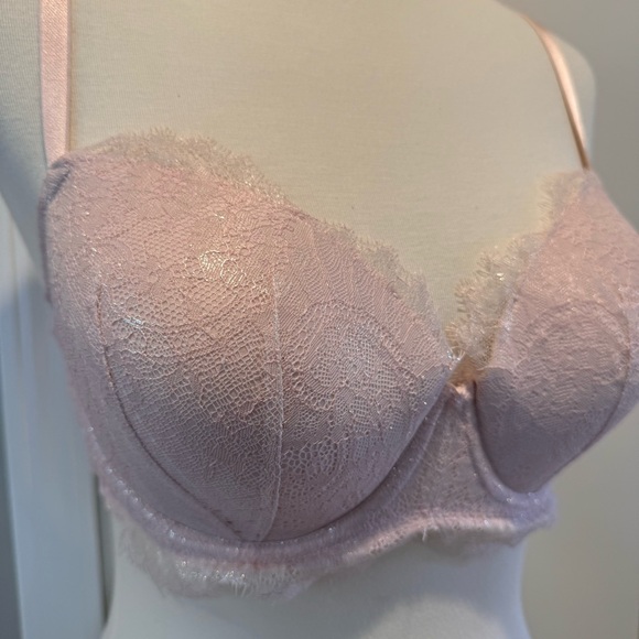 Victoria Secret bra 34DD pink lace underwire bra - Picture 10 of 11